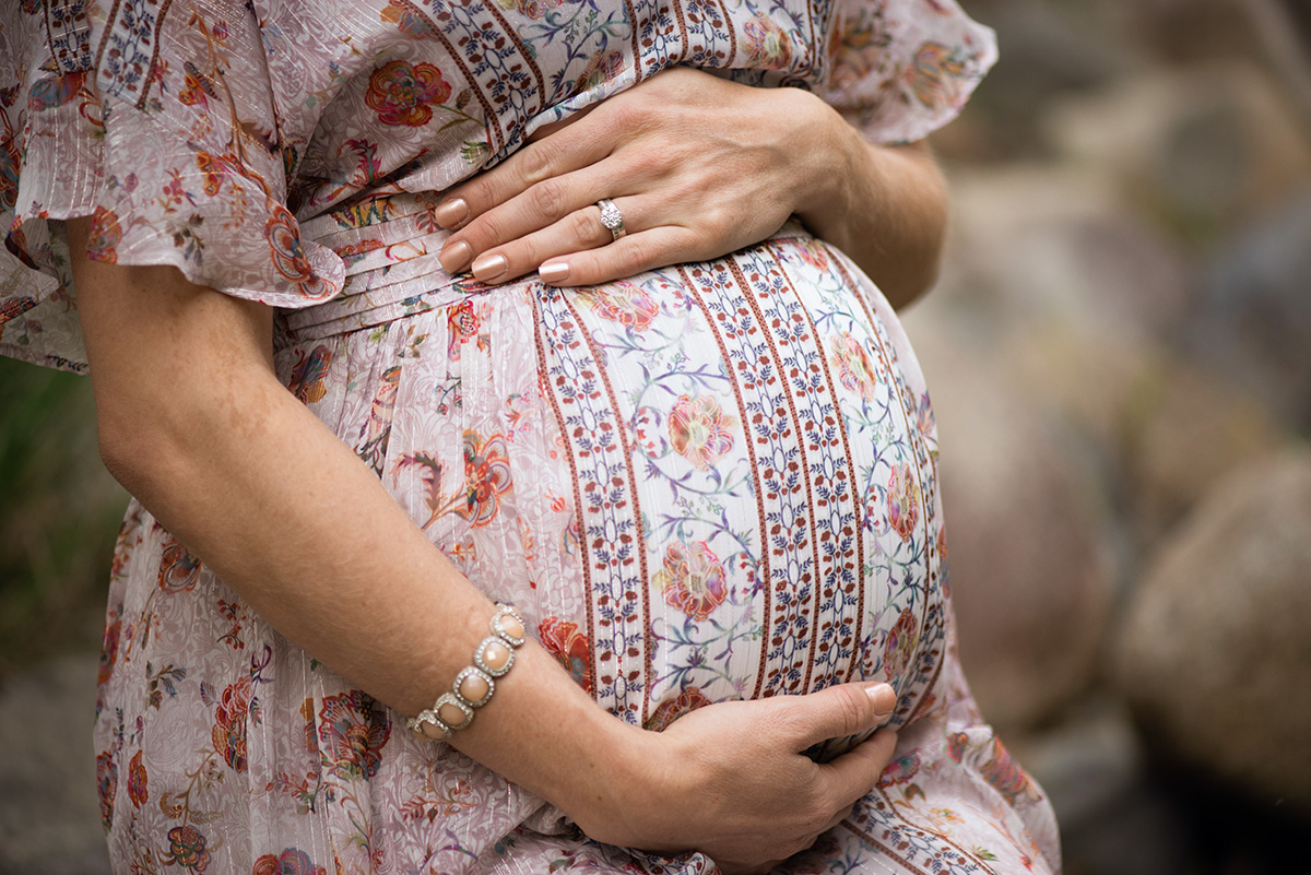 Location Pregnancy and Maternity Photography, Brisbane